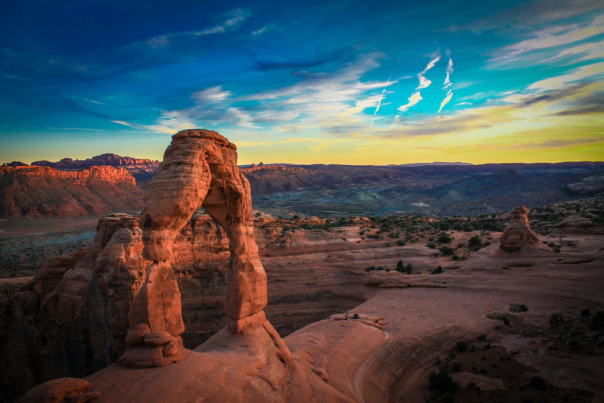 solotravelgoals-7kLufxYoqWk-unsplash